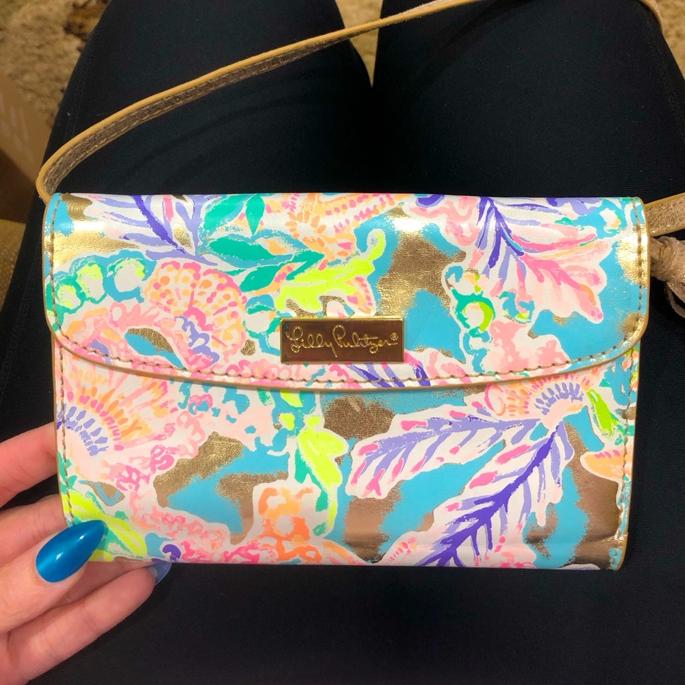 Lilly Pulitzer BAHAMA Tassel Crossbody Wallet
